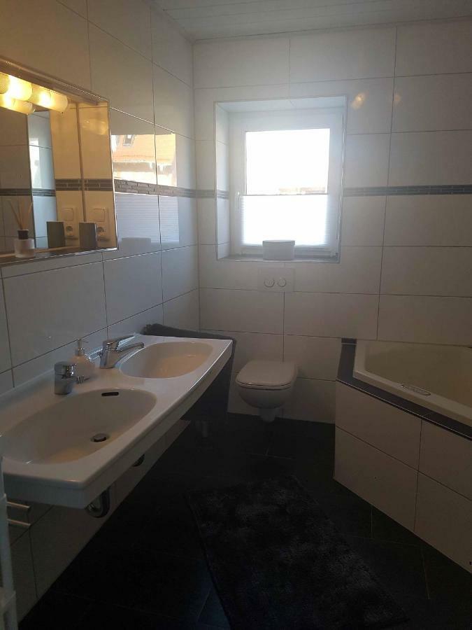 Haeuslinger Ferienwohnung Erlangen Bagian luar foto